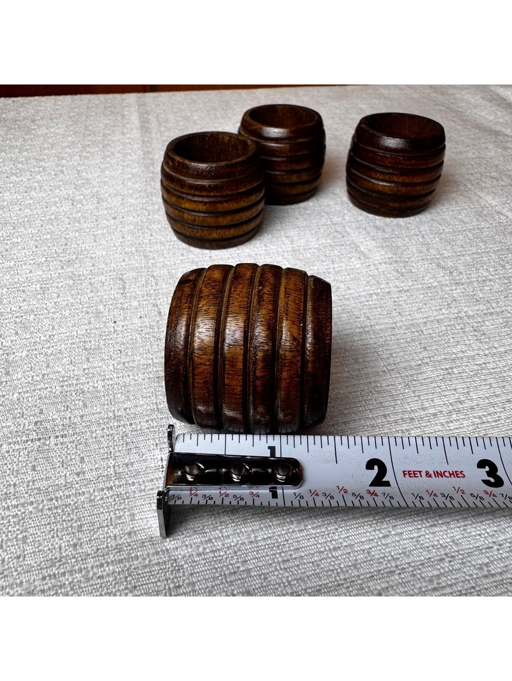 Vintage Dark Wood Napkin Rings Set Of 4 Three Ridge Rustic Table Decor - Picture 5 of 6